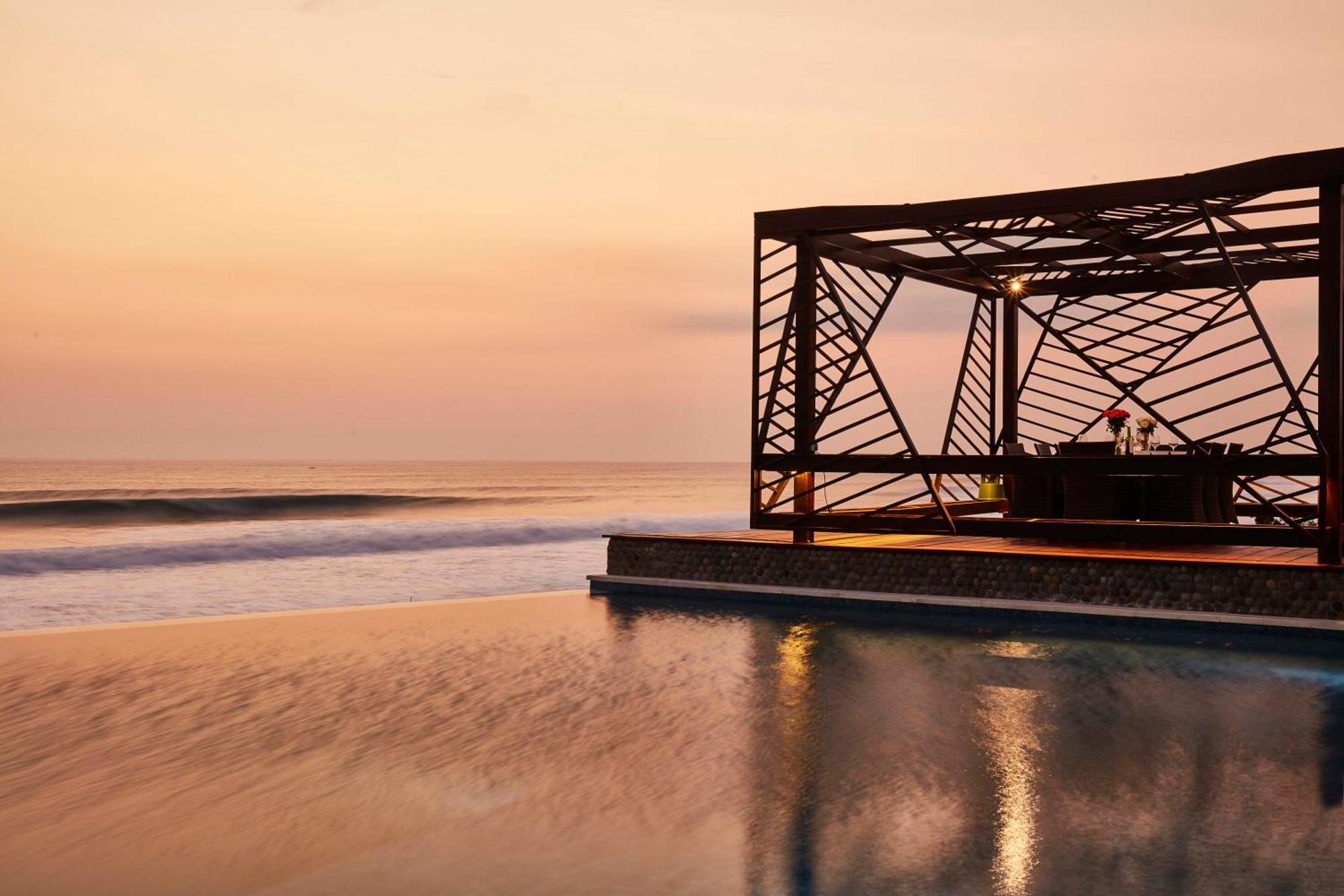 Abian Kapas Beach House Selemadeg Esterno foto