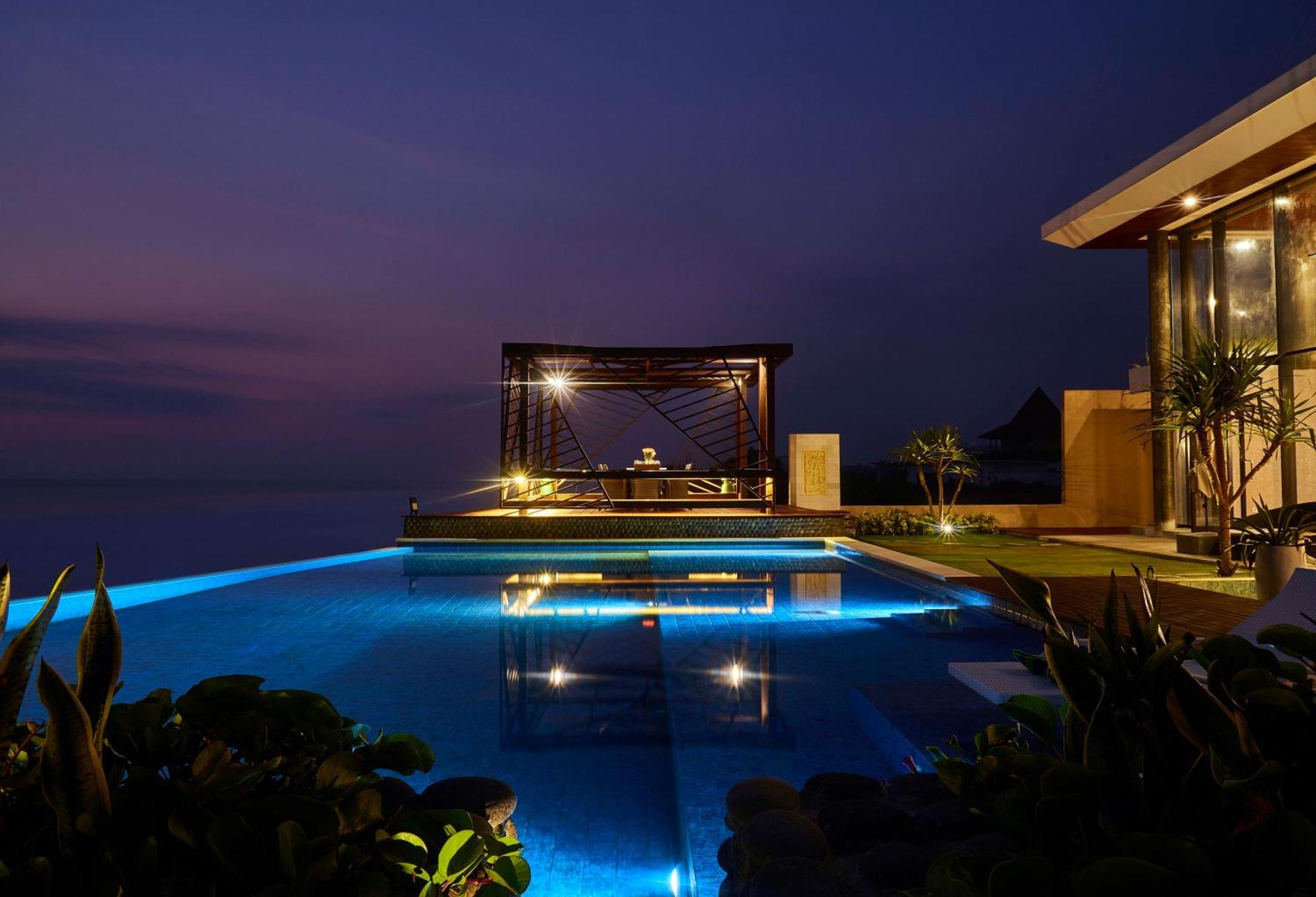 Abian Kapas Beach House Selemadeg Esterno foto