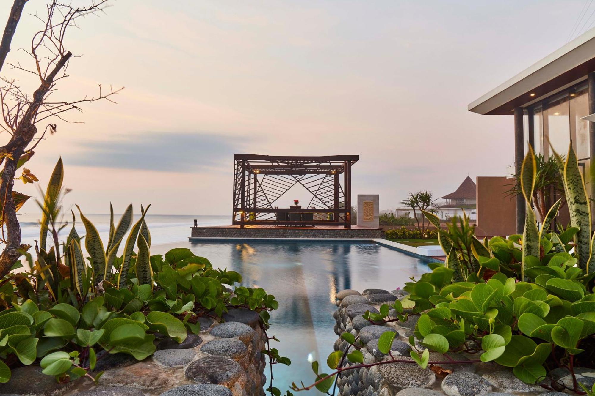 Abian Kapas Beach House Selemadeg Esterno foto