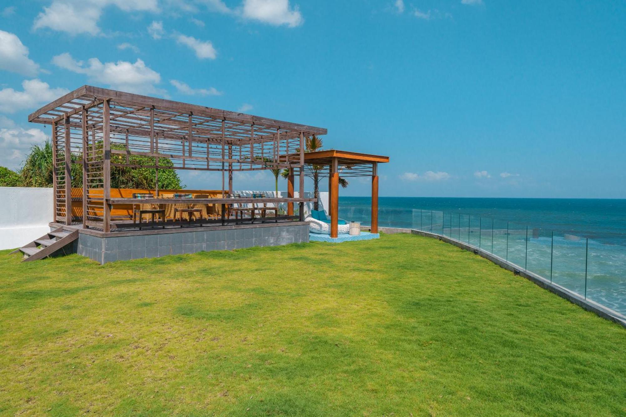 Abian Kapas Beach House Selemadeg Esterno foto