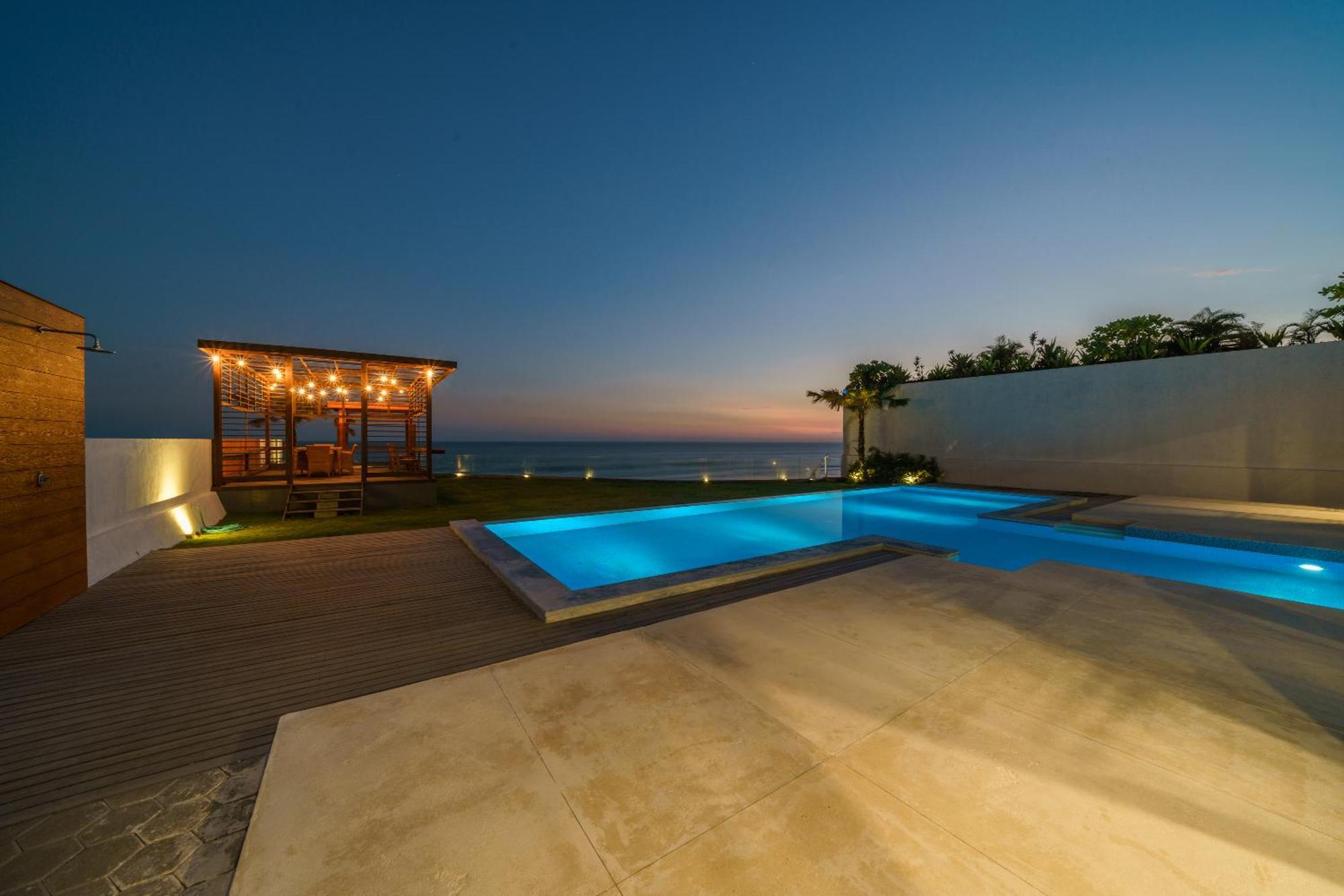 Abian Kapas Beach House Selemadeg Esterno foto